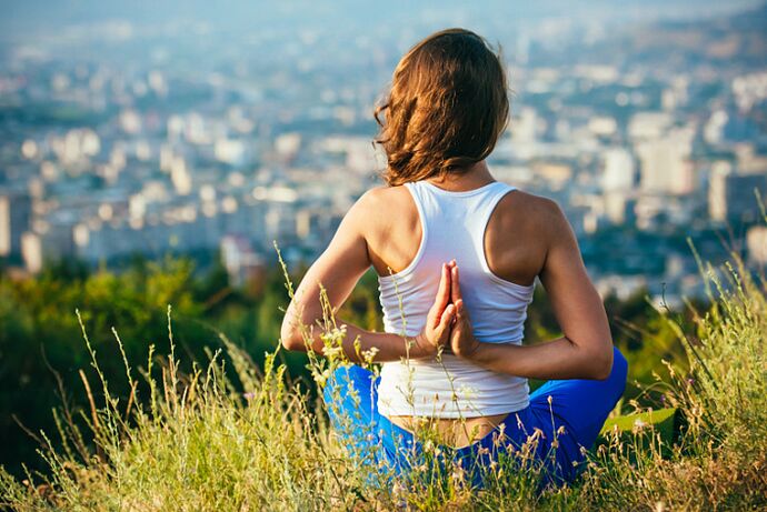 yoga alang sa matahum nga postura