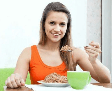 Mga Kaayohan sa Buckwheat Diet